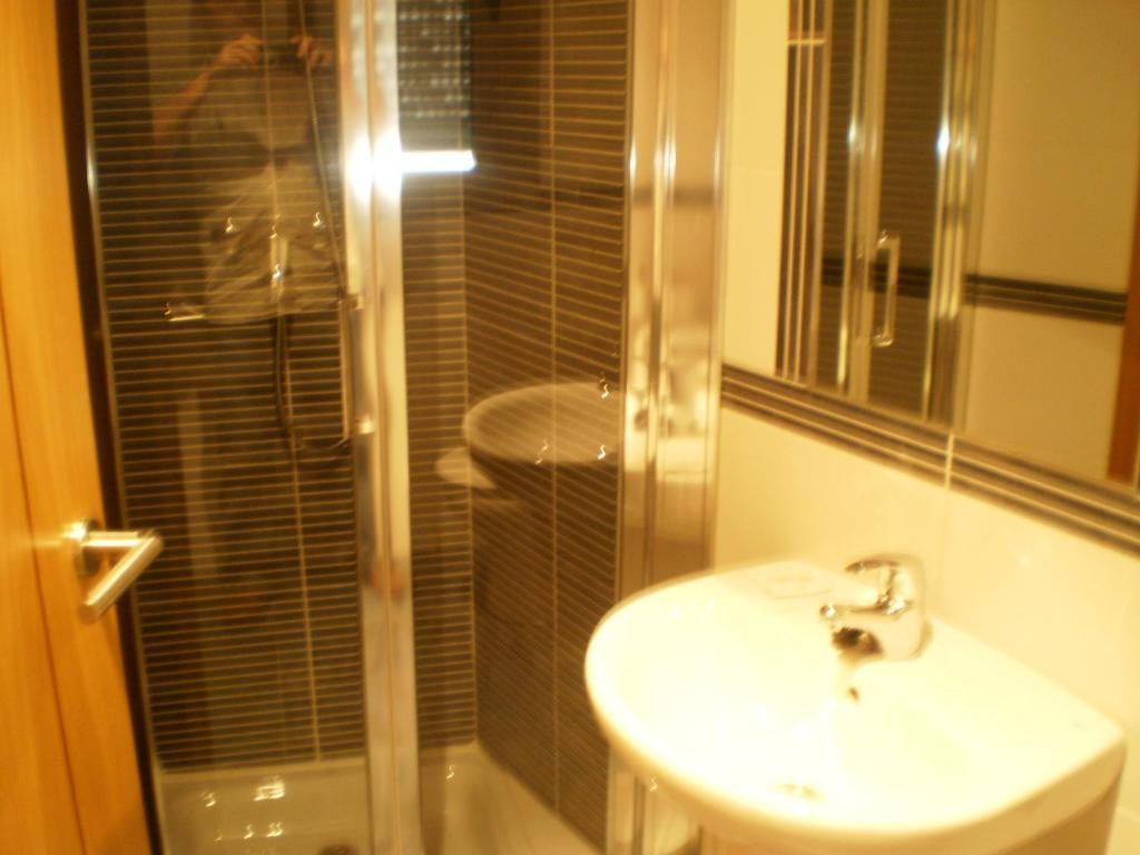Hostal Rica Posada Guadalajara Exteriör bild